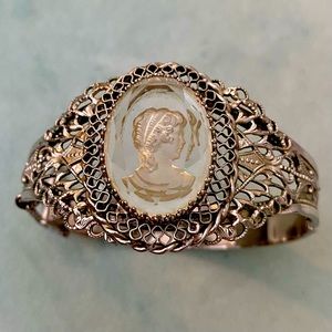 Vintage Cameo Bracelet